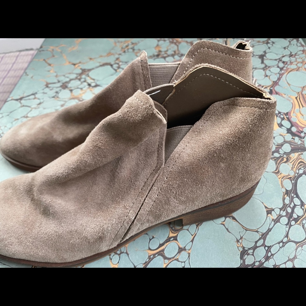 Dolce Vita Seude Booties